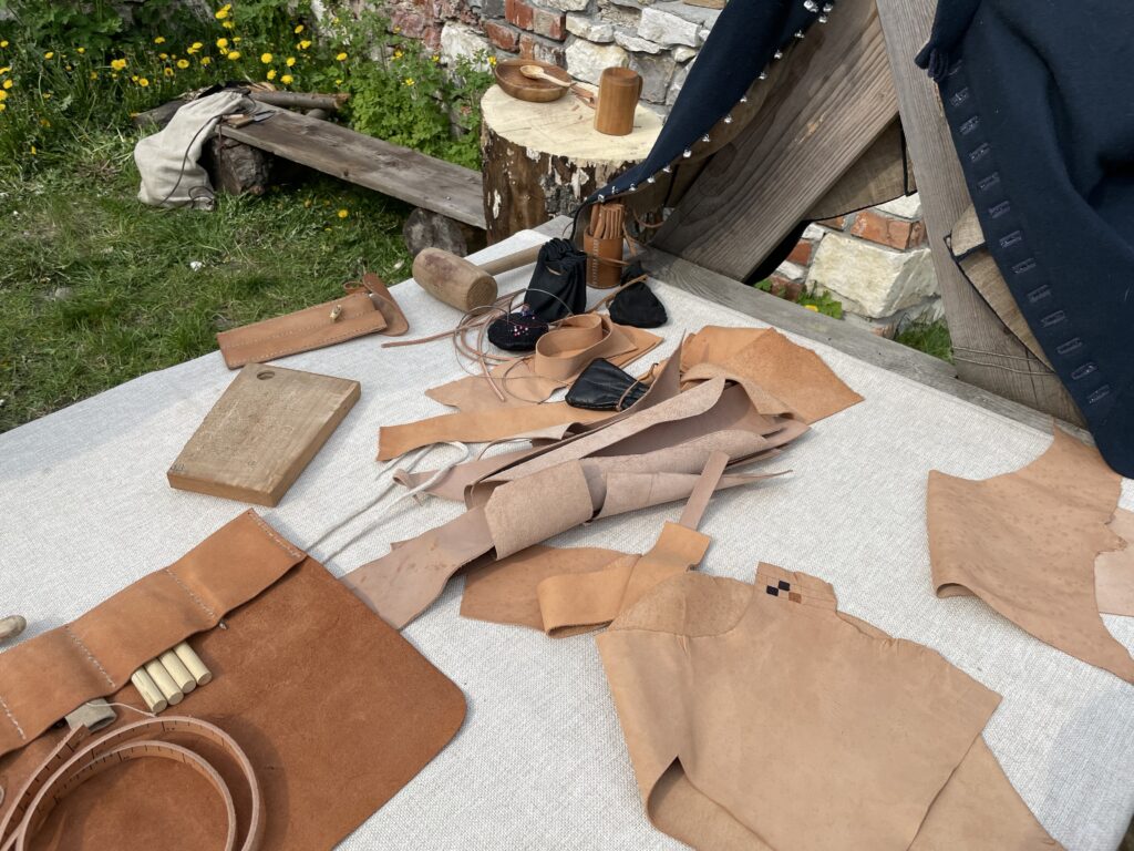 Kram Vulpes Argentum na Zamku Tenczyn 29.04.2022